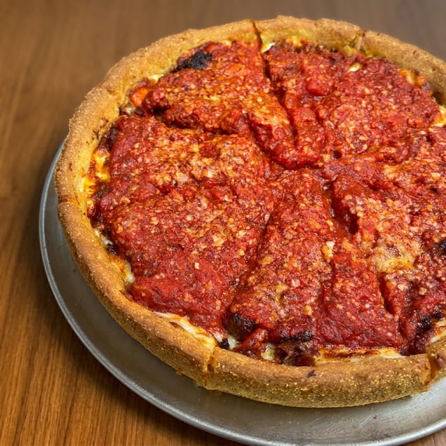 Small Deep Dish "Margherita".